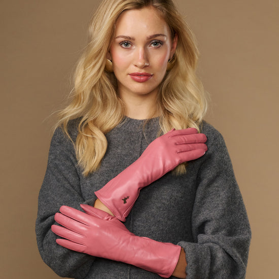 Pink leather gloves with long cuffs, cashmere lining, touchscreen fingertips
